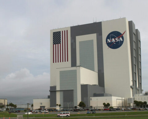 Uncertainty at NASA − Trump withdraws his nominee for administrator while the agency faces a steep proposed budget cut