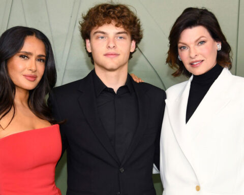 Linda Evangelista and Salma Hayek are blended-family goals