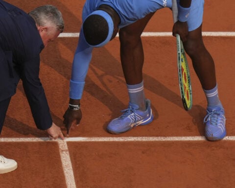 Tiafoe calls it 'comical' Musetti wasn't penalized for kicking a ball into French Open line judge