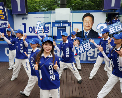 Young South Korean women help propel liberal candidate Lee to victory