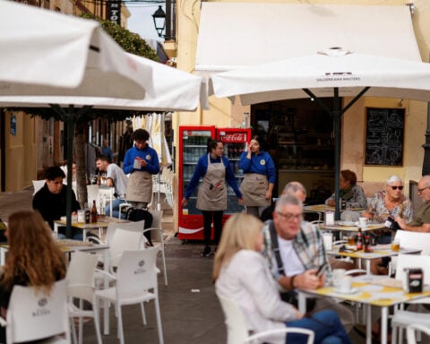 Spain's service sector growth slows to 18-month low in May, PMI shows