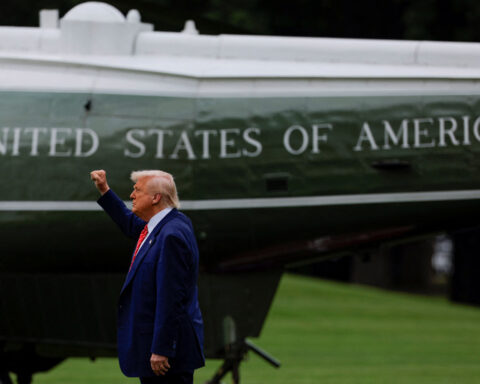 Trump defeats Democrats' lawsuit over election commission independence