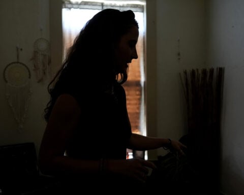 Texas hospital that discharged woman with doomed pregnancy violated the law, a federal inquiry finds