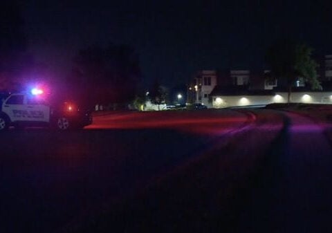 Missouri police officer shot 4 times released from hospital, recovering at home