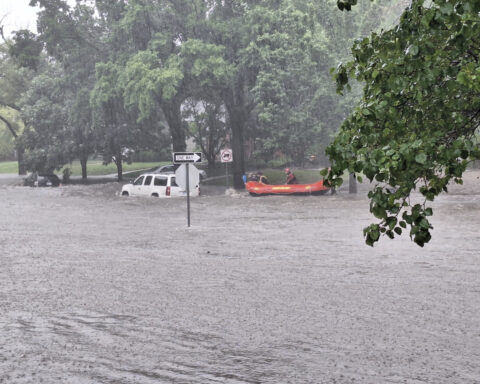 1 dead after severe weather tears through central US, including flooding in Texas and Kansas