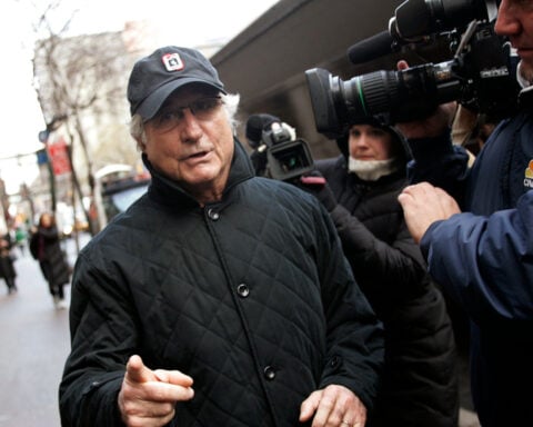 Bernie Madoff customers to recoup $498 million, payout tops $15 billion