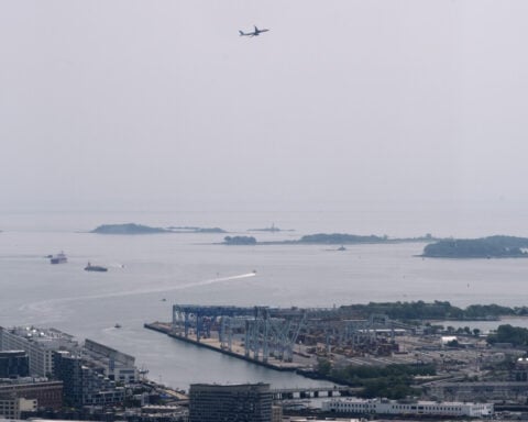 How to protect yourself from the bad air caused by Canada's wildfires