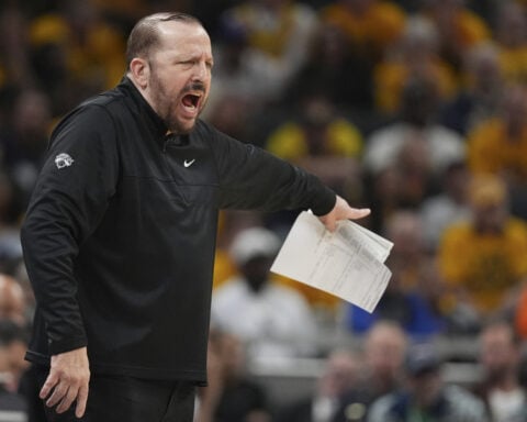 Knicks shed stability of Thibodeau era by seeking a new coach after they had gotten good