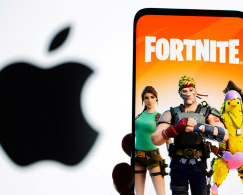 Apple loses bid to pause app store reform order in Epic Games case