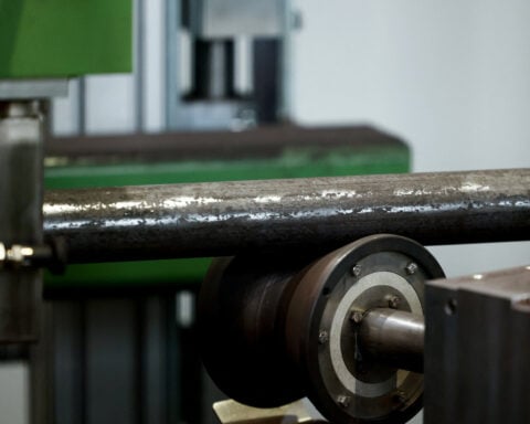 German industrial orders rise points to cyclical recovery
