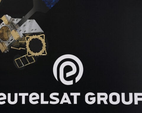 South Korea's Hanwha offloads Eutelsat stake as Starlink rival seeks new investors