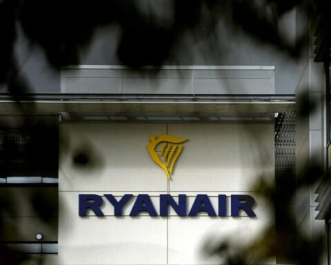 Nine injured in Ryanair emergency landing in Germany