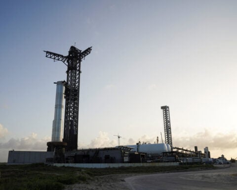 Musk-Trump breakup puts $22 billion of SpaceX contracts at risk, jolting US space program