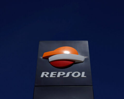 Spain's imports of Venezuelan oil dry up ahead of US sanctions deadline