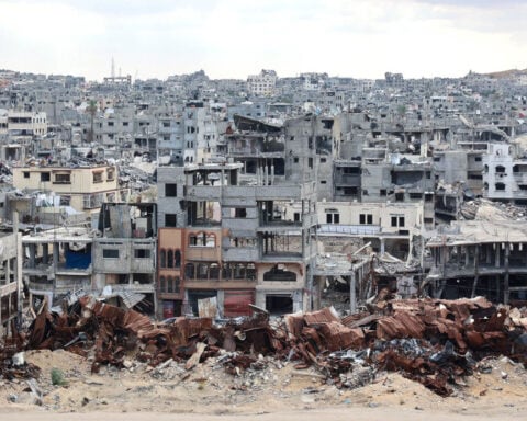 Israel confirms it is arming Hamas rivals in operation opposition calls ‘complete madness’