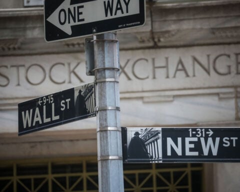 S&P 500 hits highest level since February after cooling trade tensions, better-than-expected jobs data