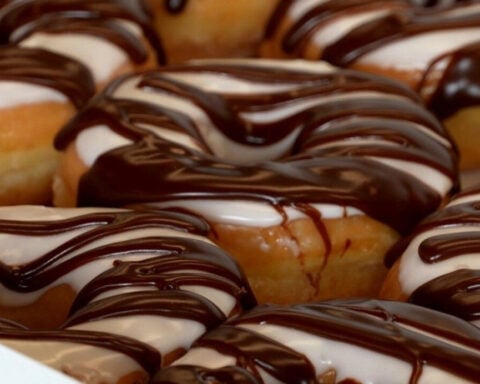 Donut shop creates zebra-themed treats amid county's zebra search