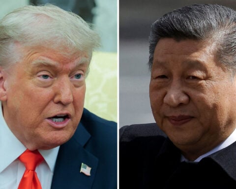 US and Chinese officials will resume trade talks in London on Monday, Trump says
