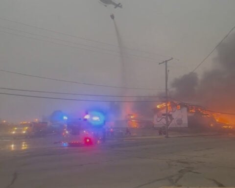Wildfires force another 1,000 residents from their homes in the Canadian province of Manitoba