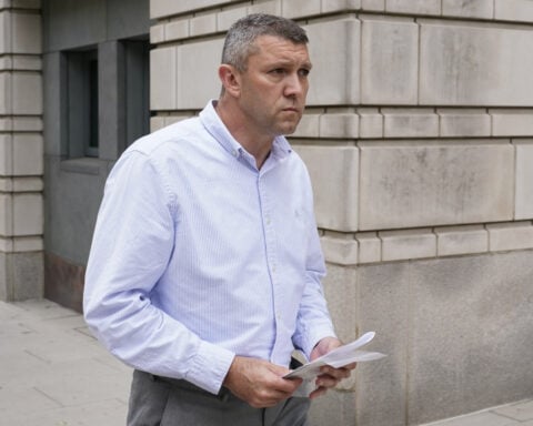Former DC police officer sentenced to 18 months for lying about leaking info to Proud Boys leader