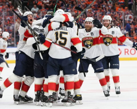 Florida Panthers down Edmonton Oilers in double overtime to even up Stanley Cup Final