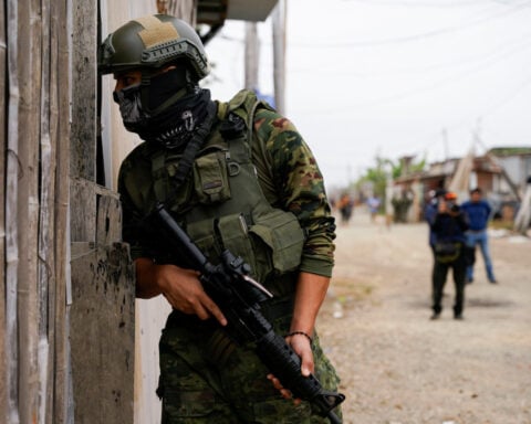 Ecuador national assembly passes gang-fighting reforms