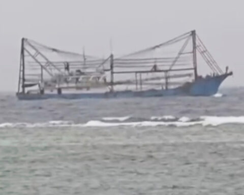 Chinese ship runs aground off Philippines-occupied island in the disputed South China Sea