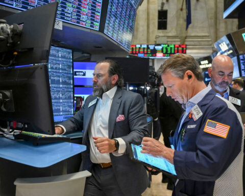 S&P 500 approaches record high as Washington and Beijing discuss trade