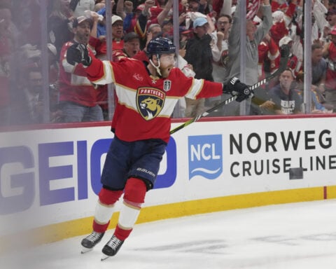 Panthers rout Oilers 6-1 in Game 3 to take a 2-1 lead in the Stanley Cup Final
