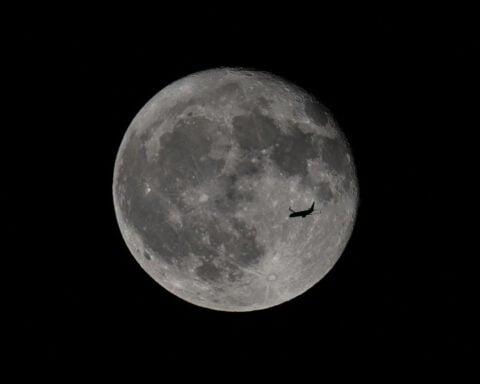 Look up to see June’s full strawberry moon, the Milky Way and multiple planets