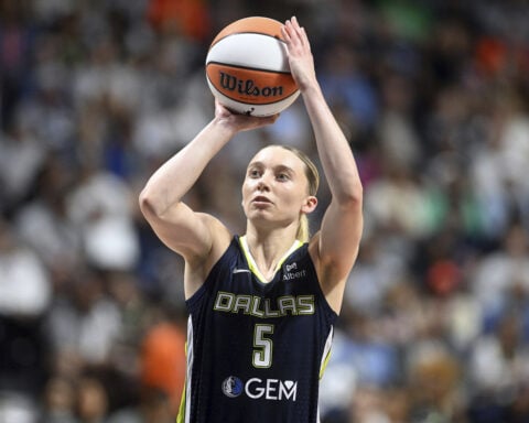 Chicago, Connecticut and Dallas are still trying to find their way during early part of WNBA season