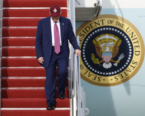 Appeals court lets Trump administration keep collecting tariffs while challenges continue