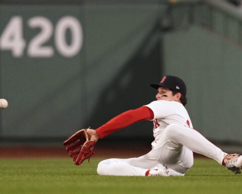 Roman Anthony's first MLB hit and sliding catch lead Red Sox to victory over Rays