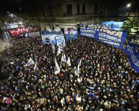 Argentine Supreme Court upholds 6-year prison sentence for ex-President Fernández