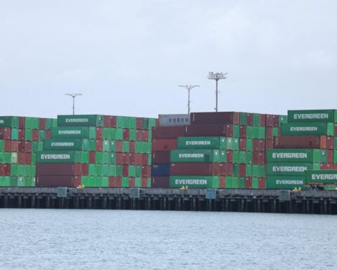 US importers turn to brokers to navigate Trump-era tariffs, at a cost