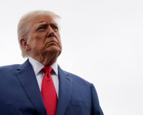 Trump says Fed should lower rates by 'one full point'
