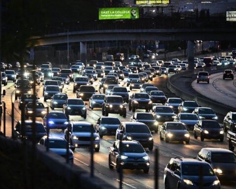 Trump to sign resolution reversing California’s ban on gas-powered cars