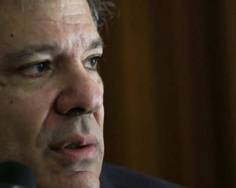 Brazil's finance minister urges lawmakers to back economic agenda