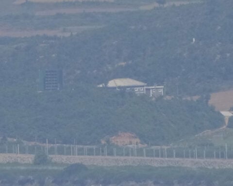 South Korea halts propaganda broadcasts along border with rival North in a move to ease tensions