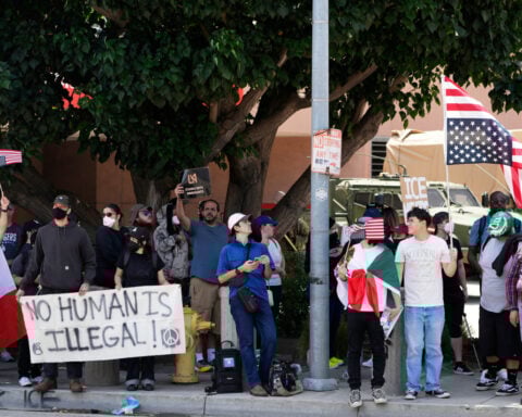 Appeals court temporarily blocks judge's ruling to return control of National Guard to California