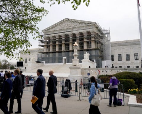 The FBI raided the wrong house. The Supreme Court says the family is allowed to sue
