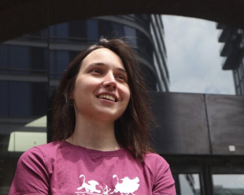 Harvard researcher charged with smuggling frog embryos is released from federal custody on bail