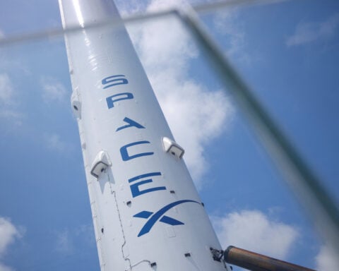 FAA says probe closed into SpaceX Starship Flight 8