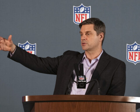 PGA Tour to hire NFL executive Brian Rolapp as CEO of business enterprise, AP source says