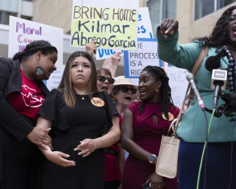 Tennessee judge to hear arguments about releasing Kilmar Abrego Garcia from pretrial detention