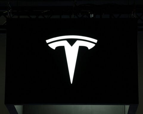 Swedish pension fund AP7 blacklists Tesla, has sold entire stake