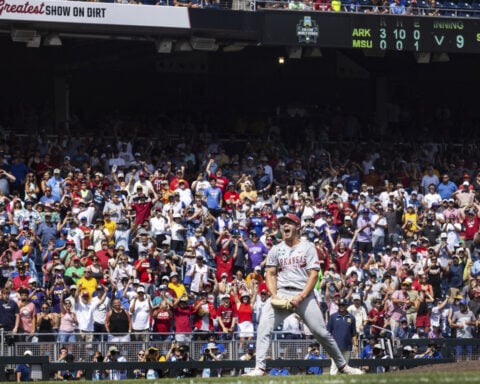 Arkansas’ Wood pitches third no-hitter in CWS history, gets 19 strikeouts against Murray State