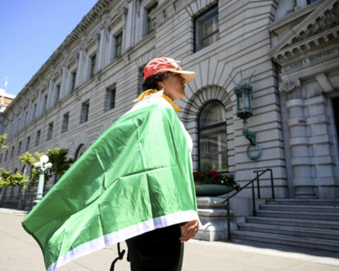 Appeals court seems likely to keep Trump in control of National Guard deployed in Los Angeles