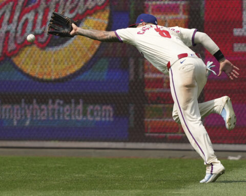 Nick Castellanos returns to Phillies lineup after benching for 'inappropriate comment'