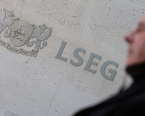London stocks fall as BoE keeps rates on hold; Middle East tensions persist